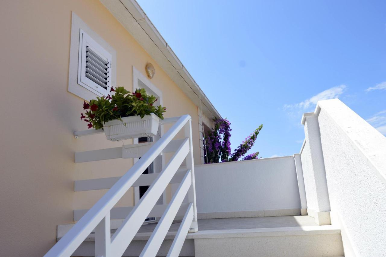 Apartments By The Sea Orebic, Peljesac - 269 Экстерьер фото